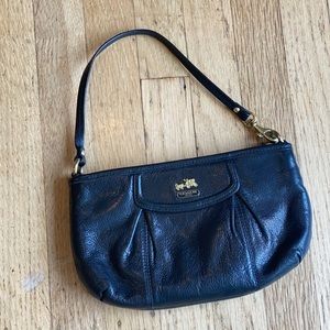 Adorable Vintage Coach Bag